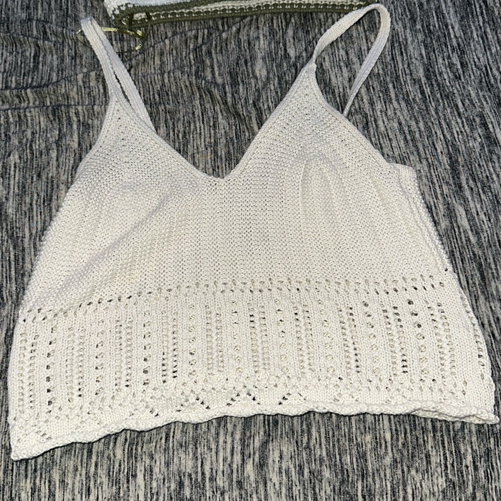 Three knitted crop tops 2 xs 1 a small!
